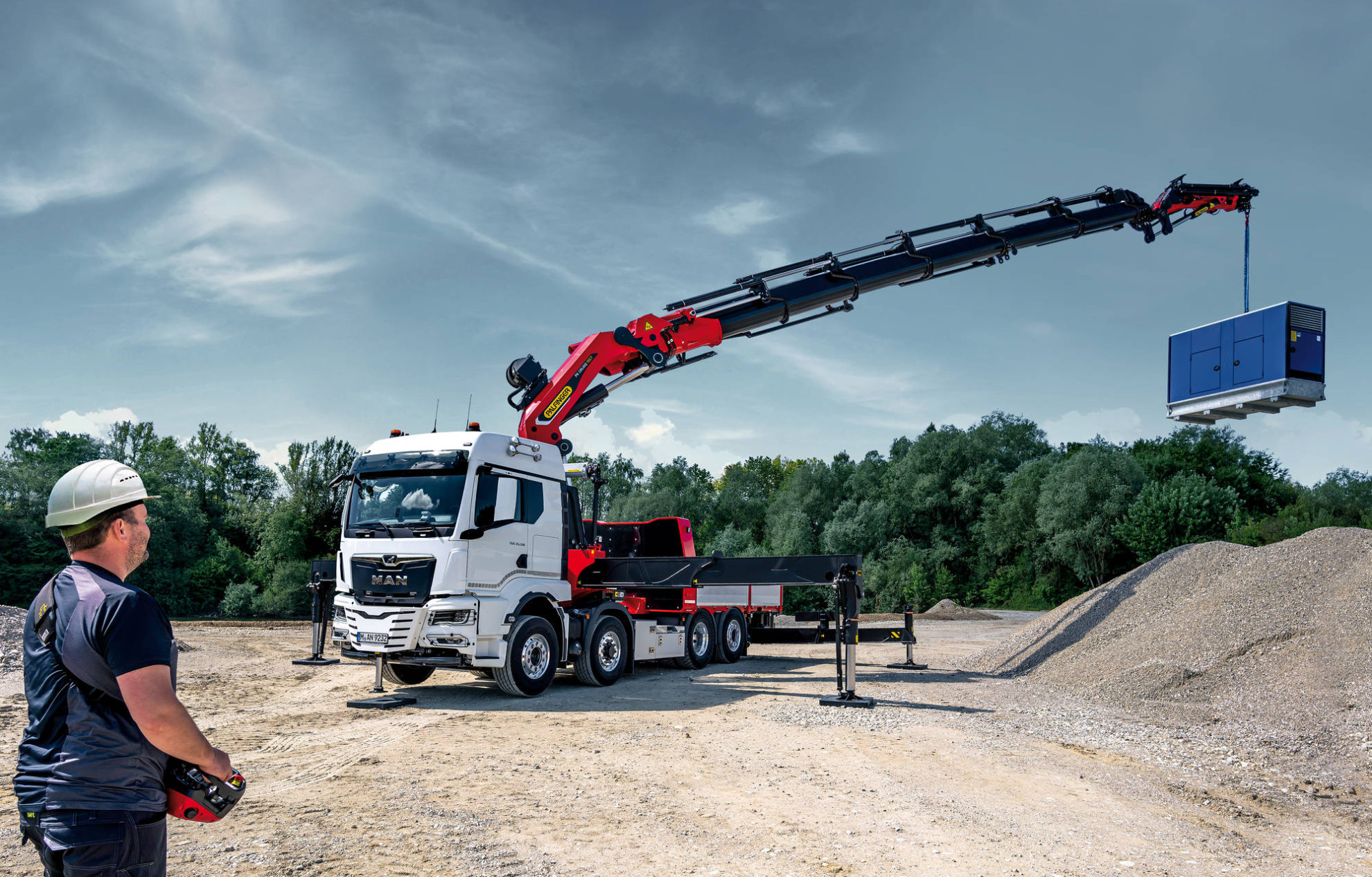 grue auxiliaire levage 135T